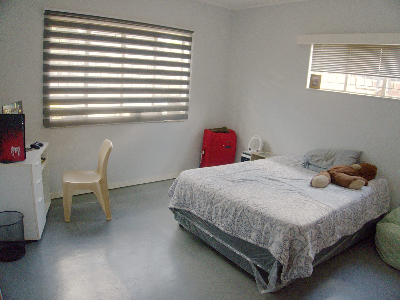 Room 3 at @270 Hay