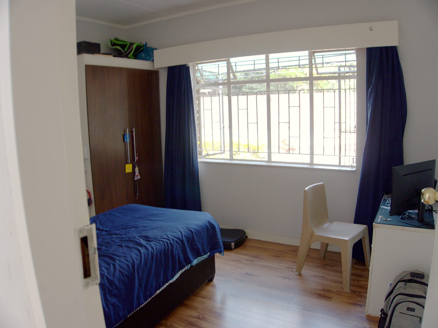 Room 4 at @270 Hay