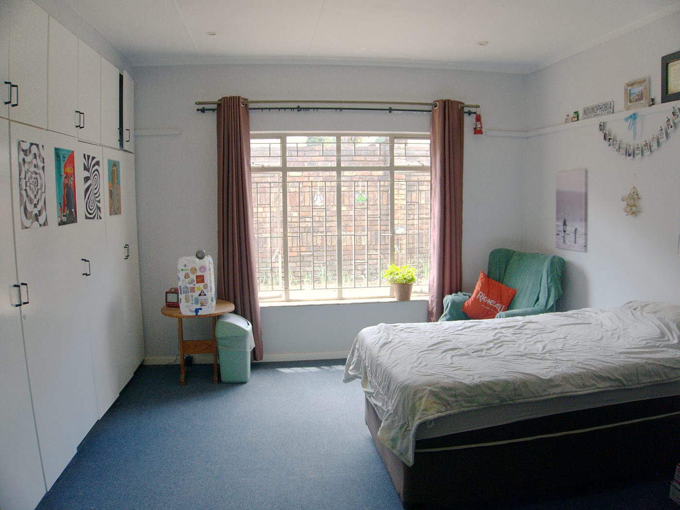 Room 9 at @270 Hay