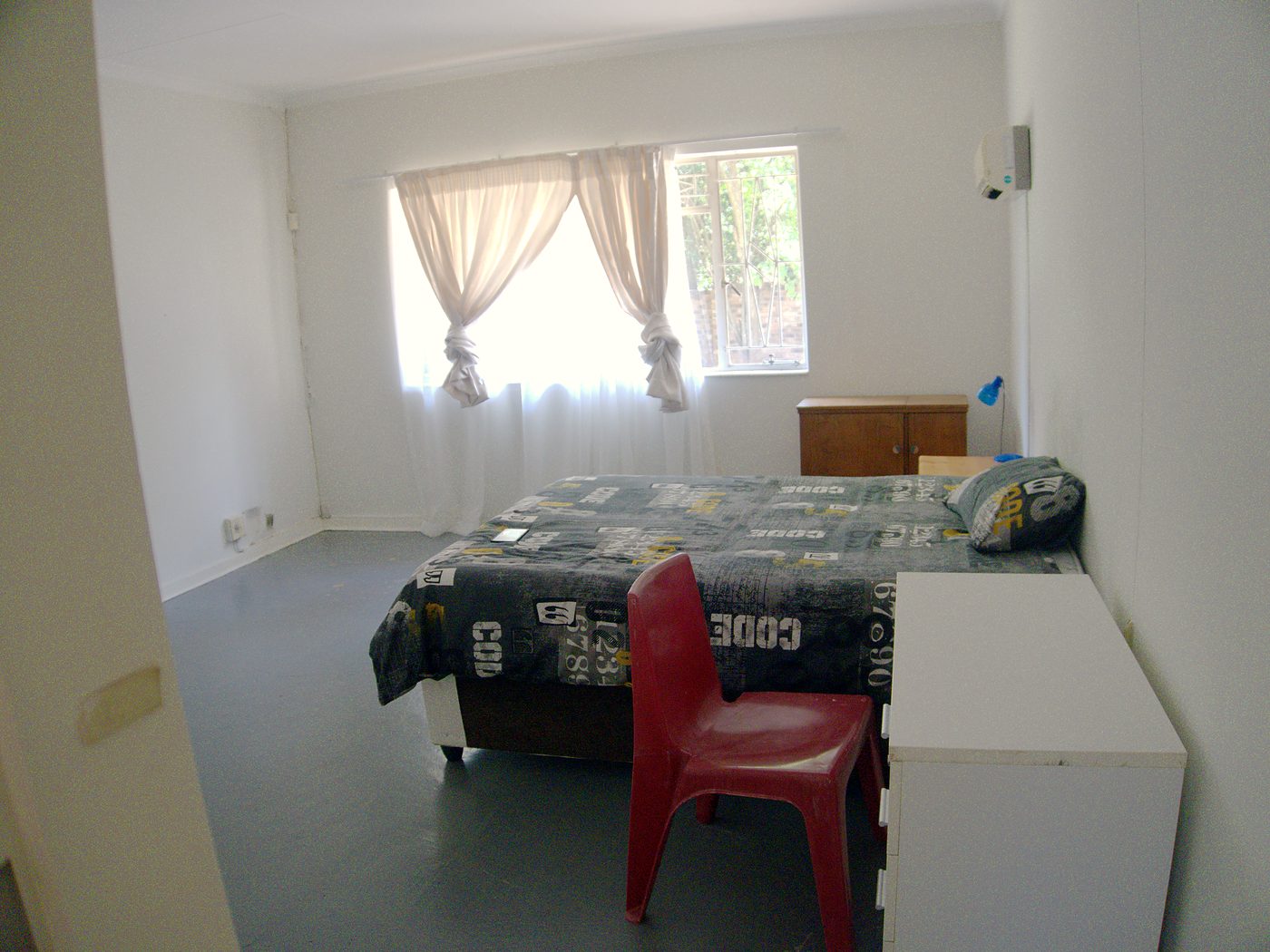 Room 7 at @61 Mackenzie