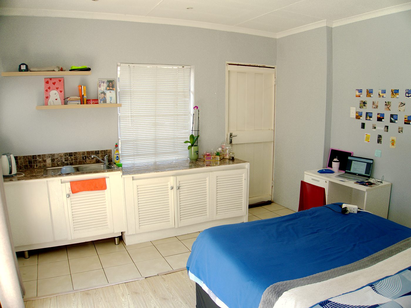 Room 9 at @61 Mackenzie