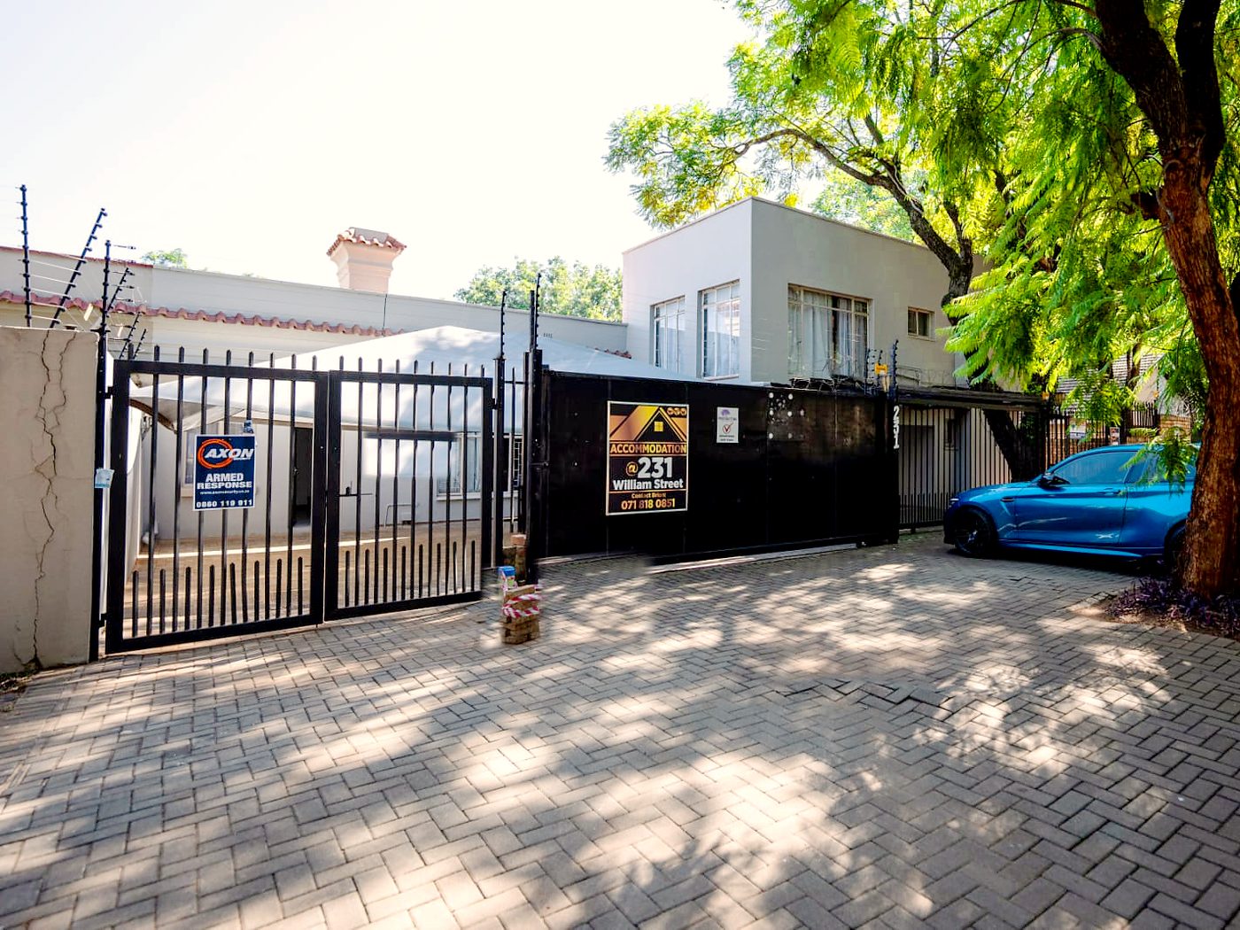 Entrance at @231 William