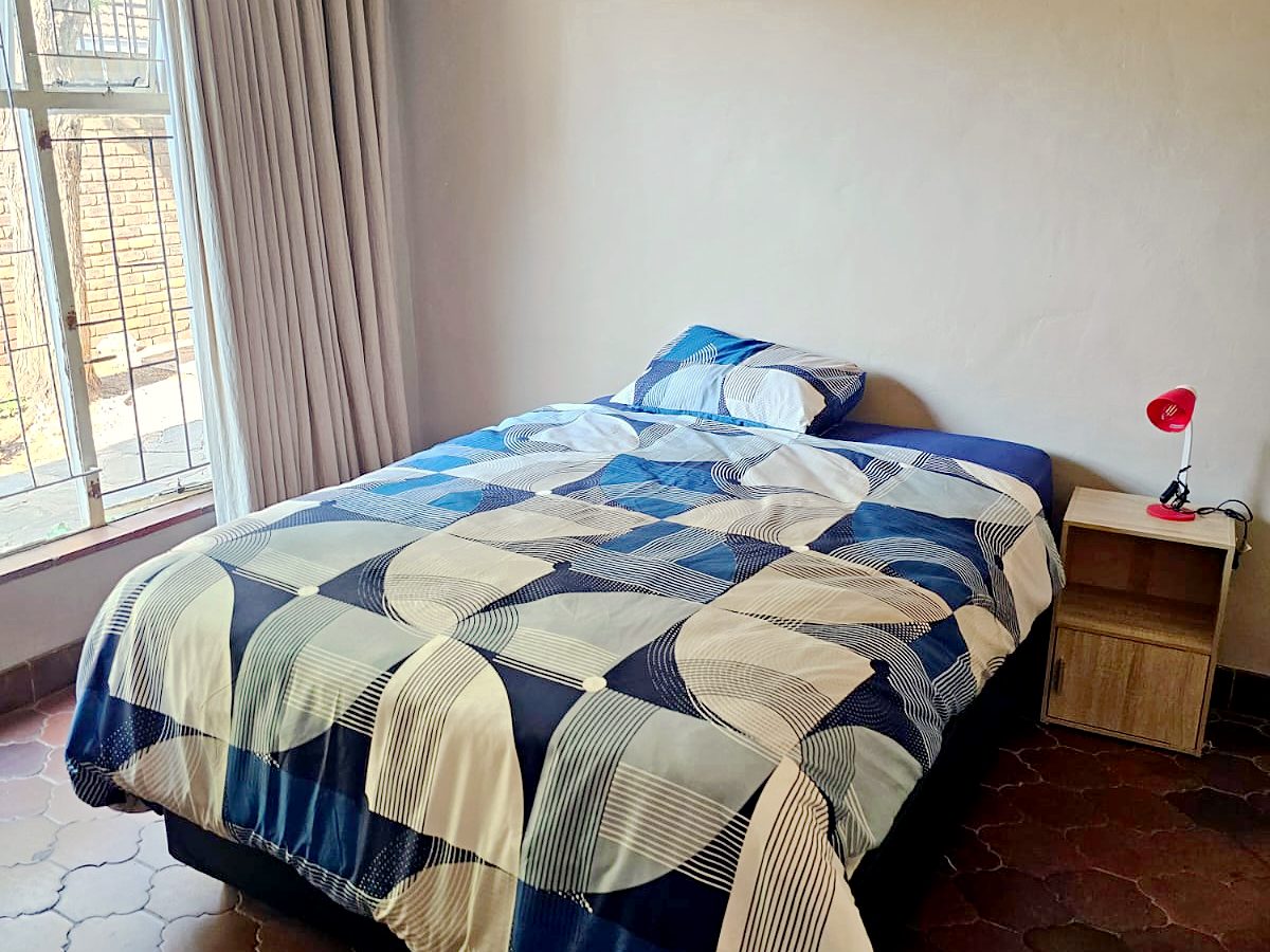 Room 4 at @231 William